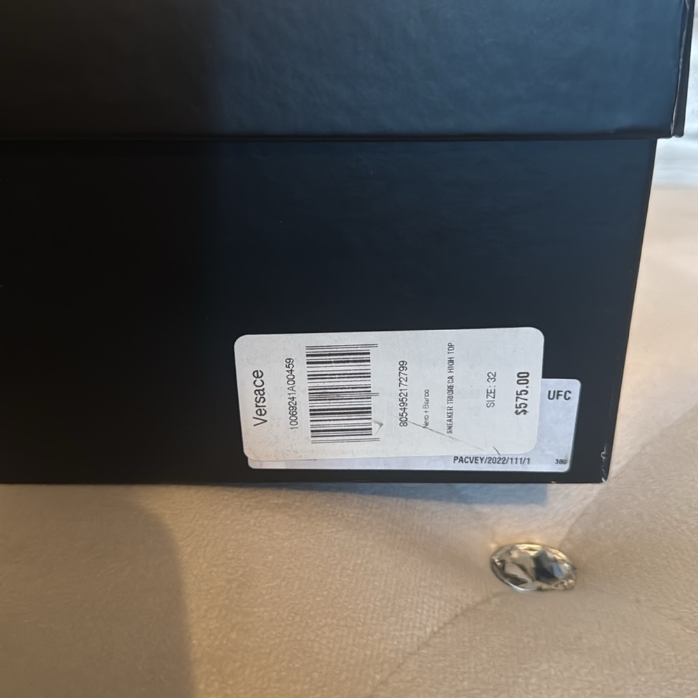 Versace kids BLACK TRIGRECA SOCK TRAINERS - Picture 3 of 6